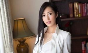 ×北嶋ゆい×一流証券会社の美人秘書がまさかのAVデビュー！