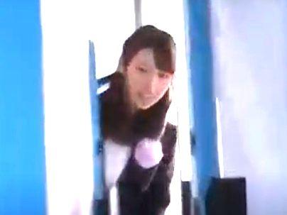 ＜素人企画＞「この顔で・・・35歳以上？」入学式帰りの清楚なママ確保！ＭＭ号でNTR持ち込まれるぞ！！