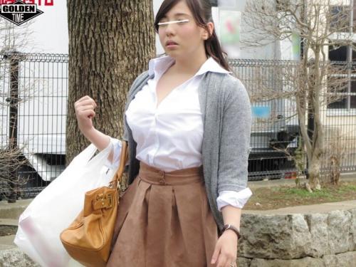 あふれ出した精子をローションがわりにぬるぬるっと挿入して、思いっきり中出しさせられた… アソコは濡れ濡れ