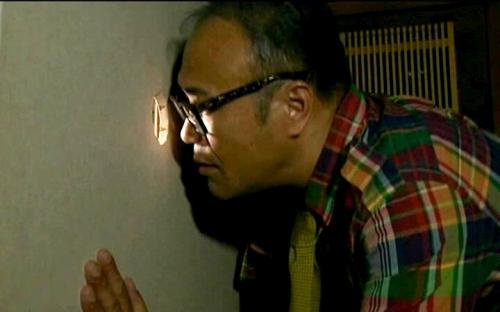 容赦なく肉棒をぶち込み、わからせピストンで追い詰めると腰を仰け反らせてエグイキ。 飛び過ぎて顔にかかる！！