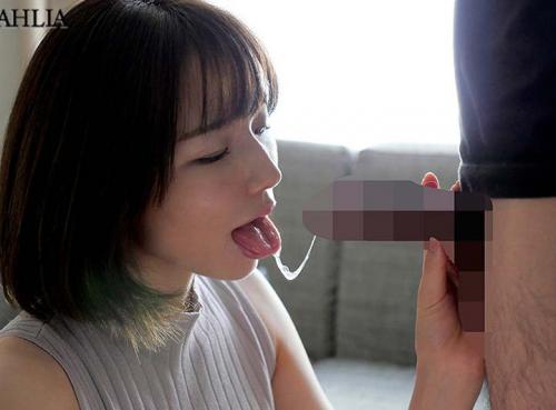 お尻を叩いたり、くすぐったりイタズラすると悶えて感じまくり。 性欲を最高潮に高めた人妻の快楽だけを求める淫猥セックス