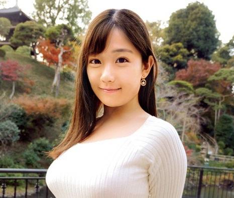 おっぱい、顔、感度全て最高の女子大生ばかりを集めた人気シリーズ特別編！ 欲望のまま犯●れてどこまでも堕ちてゆきたい…。