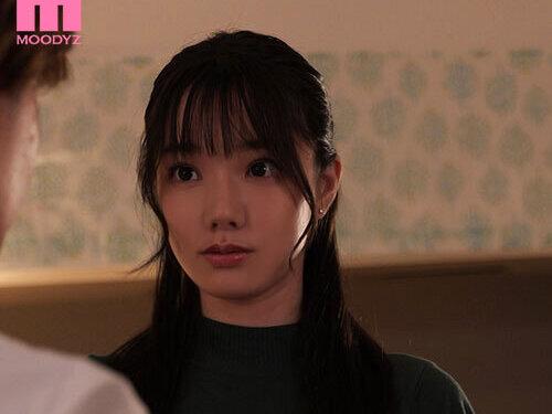 汚れたスーツではお家に入れてもらえず言うことを聞いてズボンを脱ぐと… お互いすっかり体もほぐれたところでいざ挿入。
