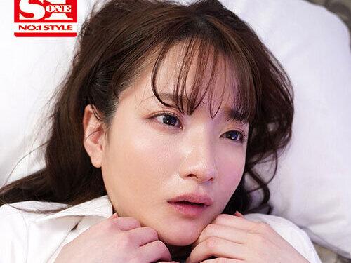 興奮して膣奥ボッコボコに〇〇てたら射精感ガマンできずに発射。 左右こねくりパイズリ AV業界史に残る最強タッグ作品