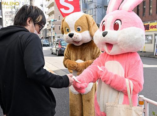 生チンポが気持ちよくて、軽くアヘっちゃってるの可愛すぎません！？ エッチ上手すぎでしょう！ 匂いも刺激的で興奮してくる。
