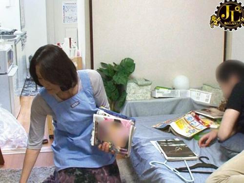 まるで母ちゃんが様子を見に来てくれたかのような安心感に癒やされると独身男性に大人気。 大興奮間違いなし！！