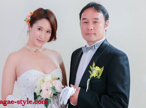 あふれ出した精子をローションがわりにぬるぬるっと挿入して、思いっきり中出しさせられた… 金玉のザーメン全部抜く。