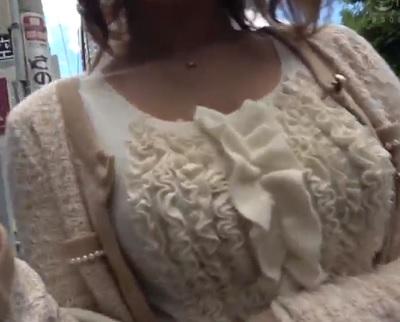 ［パンスト］性欲とともにドスケベな本能を開花させ、潮を垂らしながら悶えてしまう人妻