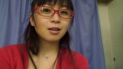 先生の誘惑に、生徒は性的な授業で酔いしれた