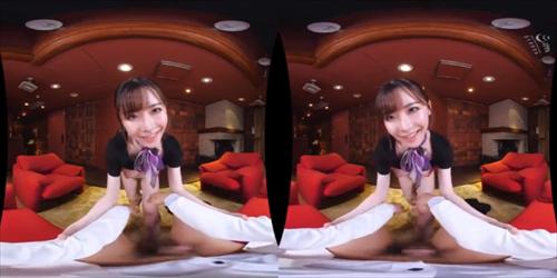 卑猥美女に強要されて生ハメ興奮淫乱