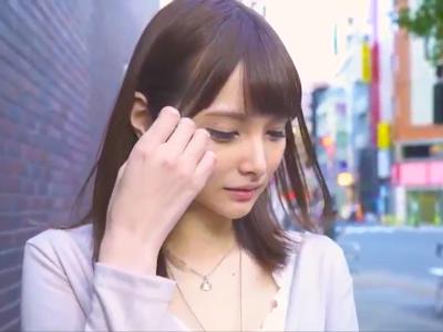 【人妻ナンパ企画】『でも…旦那が…待ってるので…』美人スレンダー若妻が浮気フェラチオし騎乗位バック生ハメ絶頂⇒中だし！