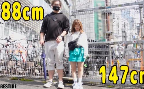 この子は、セックスさせる為にこの世に生まれて来たような身体。 究極の快感がそこに！！ 肉棒をしゃぶり、上に跨り生で挿入！