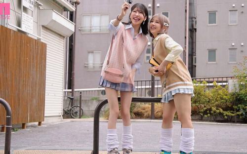 【ギャル×ヤリモク】挿入前のマ●コにチ●ポを擦りつけるアノ行為に興奮するのです。 マ○コへの刺激がまだまだ欲しいようだ。