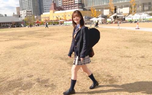 【美尻×ハメ撮り】胸は小ぶりですが、普段テニスで鍛えている下半身はとても締まっています。 ムッチリ美尻に腰が止まらん