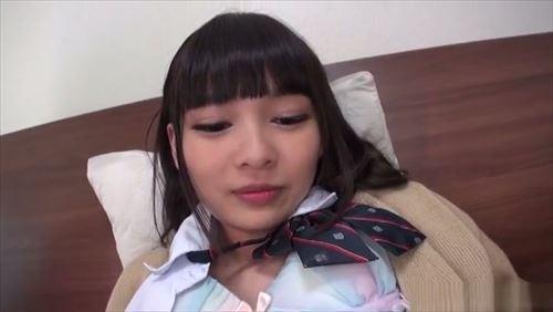 制服の女の子に、ベッドで性的に乱暴して欲しい