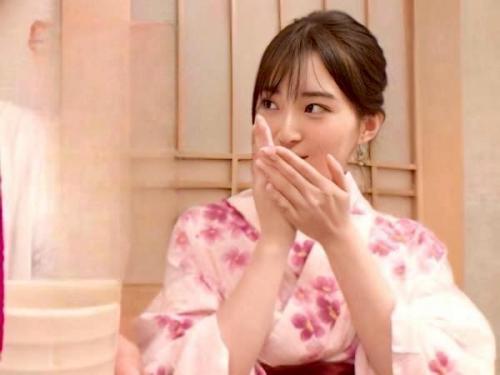 [素人]学校でも随一可憐な女子高生は脱いだら凄いエロ巨乳”中に出てる…♡”膣が広がる大人巨根で中だしSEX