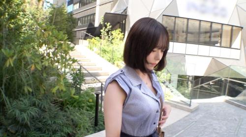 ［素人］清楚で可愛い！性に対して詳しくない純粋女子大生が絶頂したくてAVデビュー！初撮りで綺麗な美乳を晒しちゃう！
