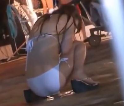 ［巨乳］脱力してしまいアソコは濡れ激しくかき回される快感に翻弄されてしまう巨乳娘