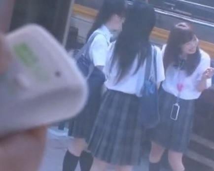 ［素人ナンパ］抱き心地の良いカラダを貪りあい変態的な本性をさらけ出し昇天する美少女