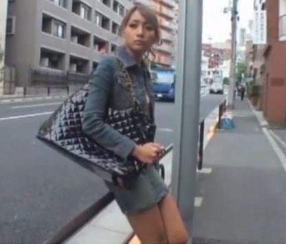 ［黒ギャル］感情が豹変するほどの突き上げにたっぷりと弄ばれ快楽の深みに誘われたお姉さん