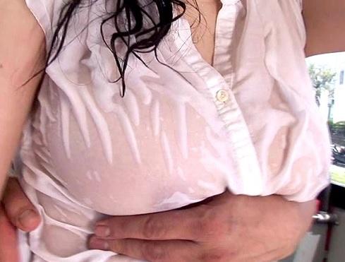 ［OL］むっちり美乳女をハメる！いやらしい体をたっぷり味わい大量発射された綺麗系女