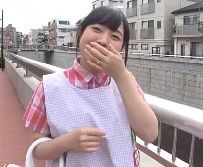 ［中出し］突き上げると敏感なのか腰をくねらせて歓喜してガチイキしてしまう人の嫁