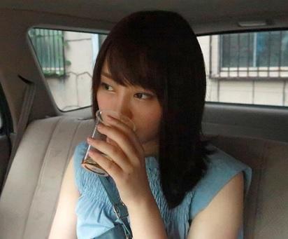 ［潮吹き×フェラ］異常性欲の持ち主なのかエロい声を漏れ出し膣の奥の快感にトロンと浸る素人女