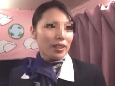 【MM便】清楚で真面目そうな美人CAさんに謝礼を渡し下着チェック‼制服着衣でなし崩しに射精もお手伝いするエロエロお姉さん！