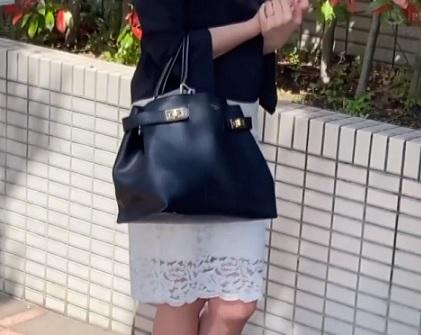 ［人妻ナンパ］一瞬見惚れる表情をして、おねだりするようなエッチに夢中になっていく人の嫁