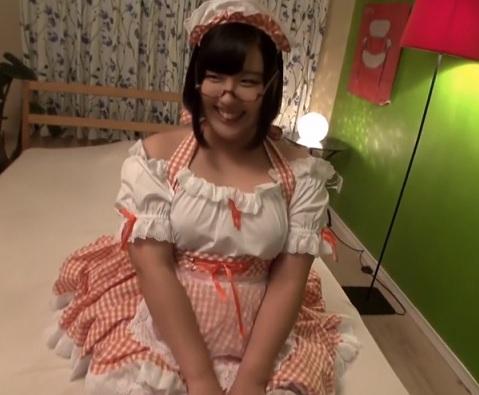 ［フェラ］強烈なピストンで確実に絶頂へと導かれ、快楽に染まり、イカされる美女
