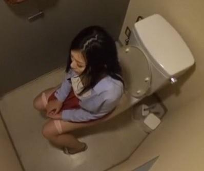 ［レイプ］今後の記憶から消せる事のできない強姦という経験をさせられることになった美人