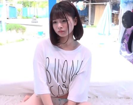 ［フェラ抜き］溢れる色気を余すことなくさらけ出し、濃厚なセックスで快楽狂いする女の子