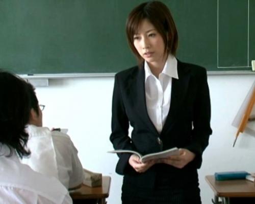 ［緊縛］感度抜群の裸体を晒し、腰をくねらせ、ペニスで突き上げられ乱れる美人教師