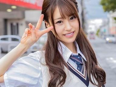 【マジックミラー号】パックリ開かれた未成熟な無毛ロリマンコ！超かわゆい女子校生のギャルと極上のセックスｗヤバすぎるっしょｗ
