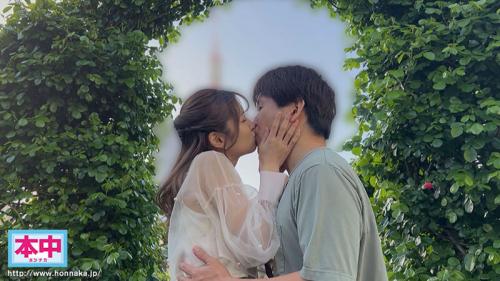 【美少女×中出し】人がいっぱい居る場所でベロキスできたら可愛いすみれちゃんと中出しセックス出来ちゃう！？
