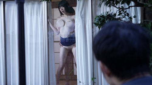【お姉さん×ノーブラ】近所に住んでいるエッチなお姉さんはいつでも爆乳揉ませてくれてSEXさせてくれるらしい…
