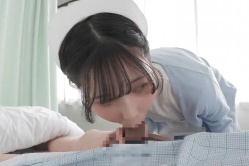 スレンダーナースが入院患者のチン・を出して手コキにフェラをして69で舐め合いかわいいオッパイを出して上に跨り嵌めていろいろな体位で嵌め顔にブッカケています。