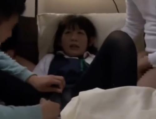 【胸糞】ロリかわ少女が部屋に連れられDQN共に何度もハメ輪姦される！小西まりえ