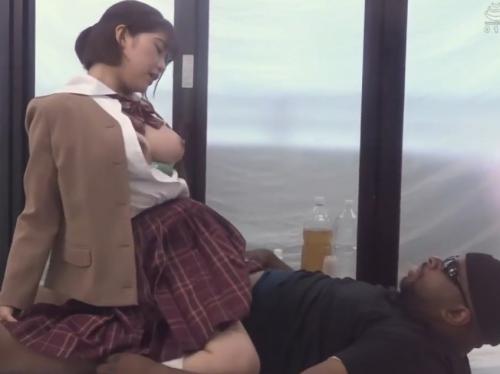 【MM号】可愛い女子校生と黒人パパの近親相姦セックス！お金の為に禁断の中出しへ…