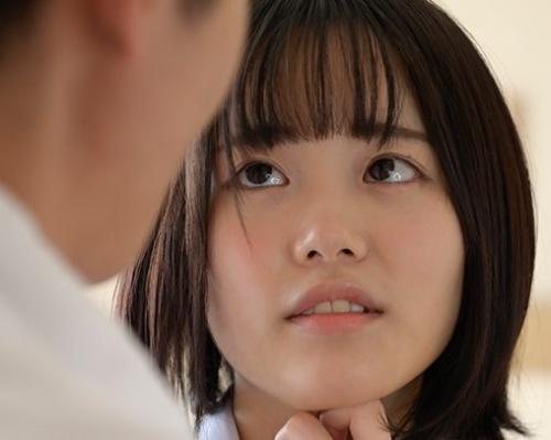 【めがね×素人】ナンパしたその日はハメない、後日再会してムチャクチャ中出しSEXした。 「おチンポ舐めたいです」