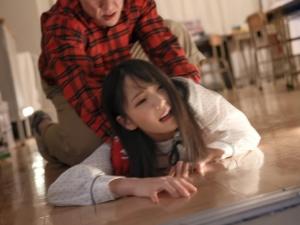 【胸糞NTR】どうして、こんなことに…おっさん集団に寝取られ、快楽落ち！！最低最悪の集団レ●プ映像…