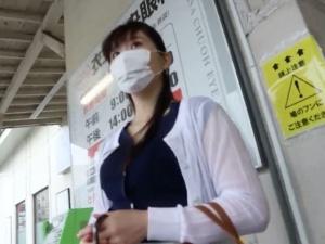 「刺激が忘れられなくて…」脱がせてびっくりエロ乳輪巨乳スケベボディ！！旦那じゃないチ●ポ求めて不貞セックス！！