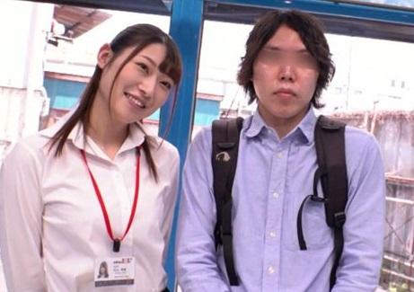 【OL×ナンパ】マジックミラー号ユーザー様体験乗車会で宣伝部の中山琴葉が真心こめてアテンド！ 性欲爆発の淫乱性交！