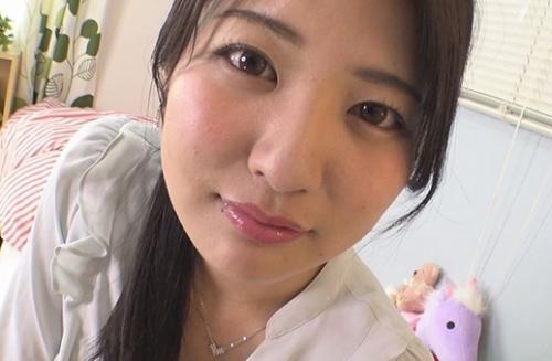 指ズボ挿入するけど「奥まで届かない」やっぱり本物チ○ポが欲しくなる貪欲淫乱女子の絶頂イキオナニー！