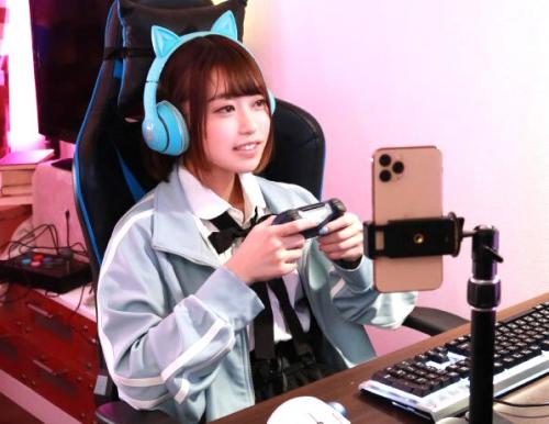 奈築りお｜引きこもりJK妹×近親相姦｜学校に行かず家でゲームばかりのひよこ少女を、兄が肉チンポをぶち込んで・・・