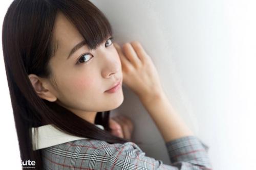 【濃密×対面座位】ひとつひとつの触れ合いが欲望を増幅させる..エチチなツルマン美少女との蕩ける吐息を絡める!!