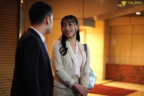 【ドラマ×巨乳】その触れ方で心が乱れるほどに..エチチBODYな魅力たっぷり美乳後輩女子に誘惑されていく!!