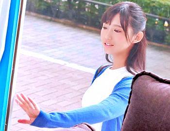 【デカチン×ナンパ】我慢できなかった、MM号笑顔が眩しい美人JDアヒル口がチャームポイントのクール美女の子に即キメ！