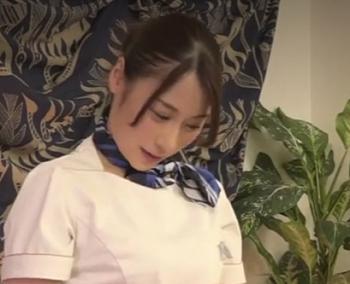 【お姉さん×バック】止まらない期待、割れ目に指を突っ込まれ愛液が溢れ出す！自然と求め合っていた