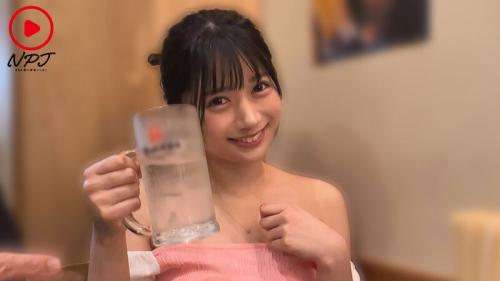 【JD×初撮り】体温が裏切るほどに..官能BODYな柔らかく誘うような可愛いJDちゃんとの脈打つ情熱に抱かれる!!